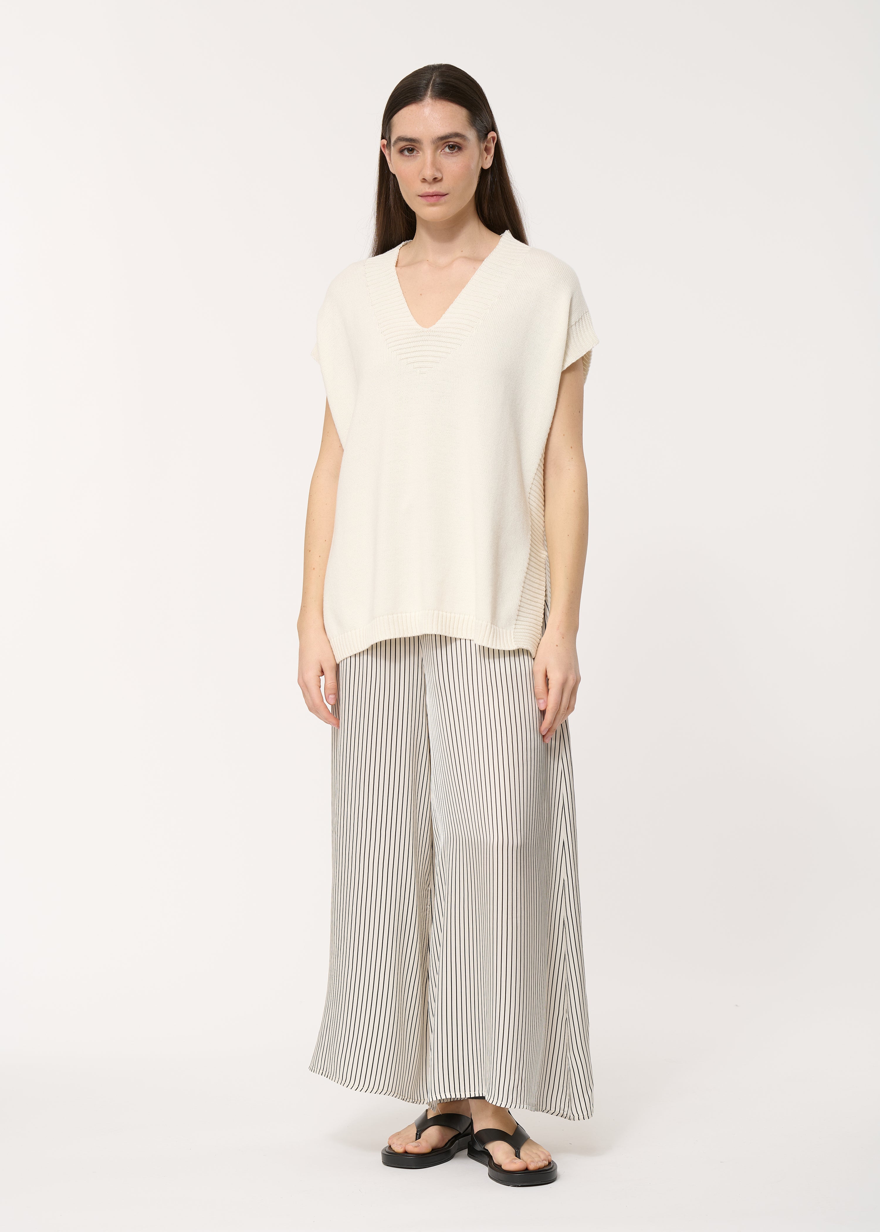 Pantalon jupe culotte blanc fluide en satin rayé - OFF WHITE#couleur_OFF WHITE