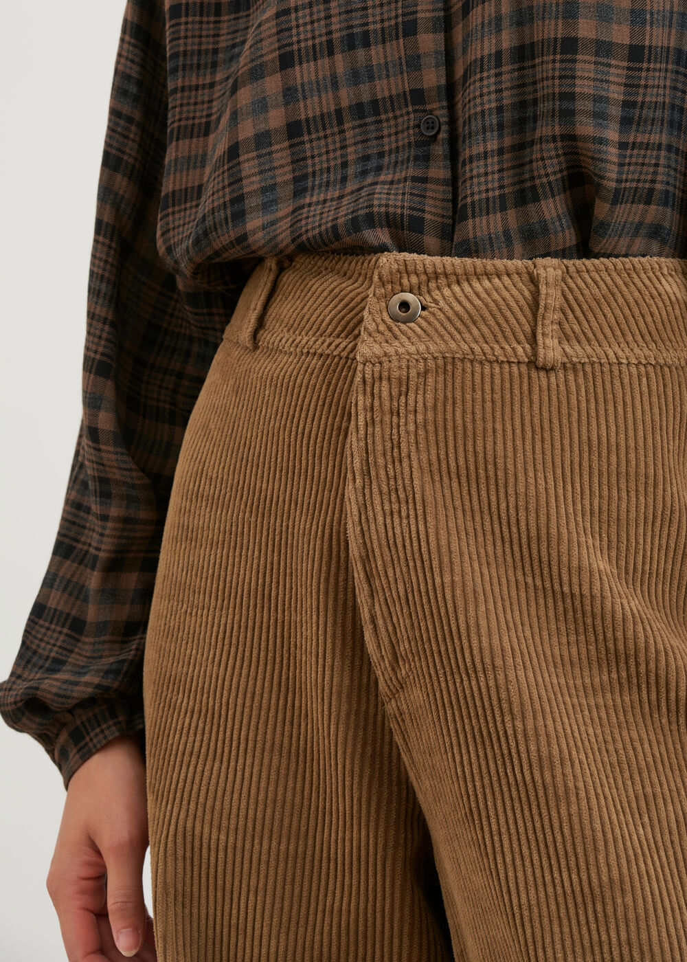 Pantalon large en velours côtelé - ECORCE#couleur_ECORCE