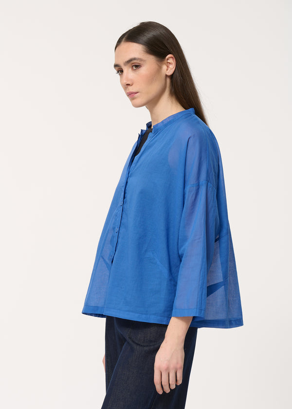 Chemise bleue oversize en voile de coton - BEL AIR#couleur_BEL AIR