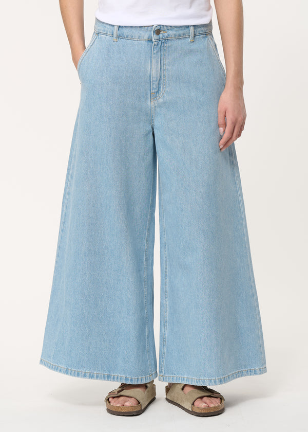 Jean large taille haute bleu en coton biologique - DENIM LIGHT#couleur_DENIM LIGHT