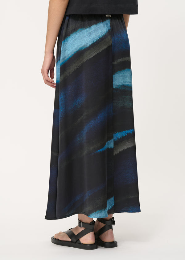 Jupe longue bleu marine en satin à imprimé tie & dye - MARINE#couleur_MARINE