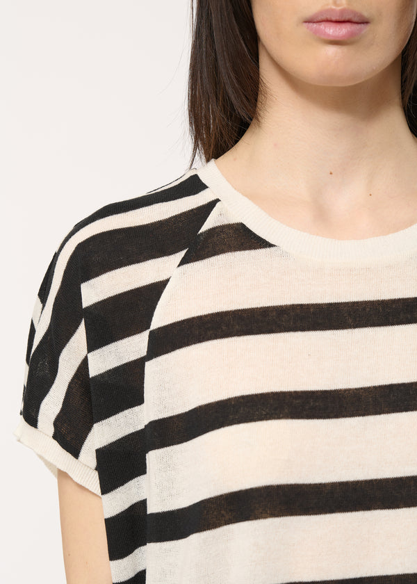 Pull noir à rayures en maille manches courtes - ECRU/NOIR#couleur_ECRU/NOIR