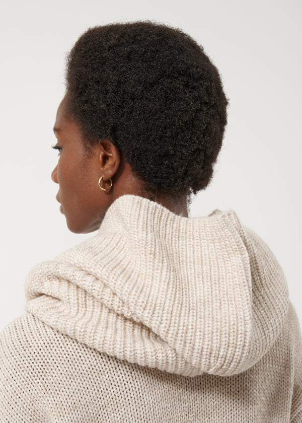 Cagoule blanche oversize en maille - OFF WHITE#couleur_OFF WHITE