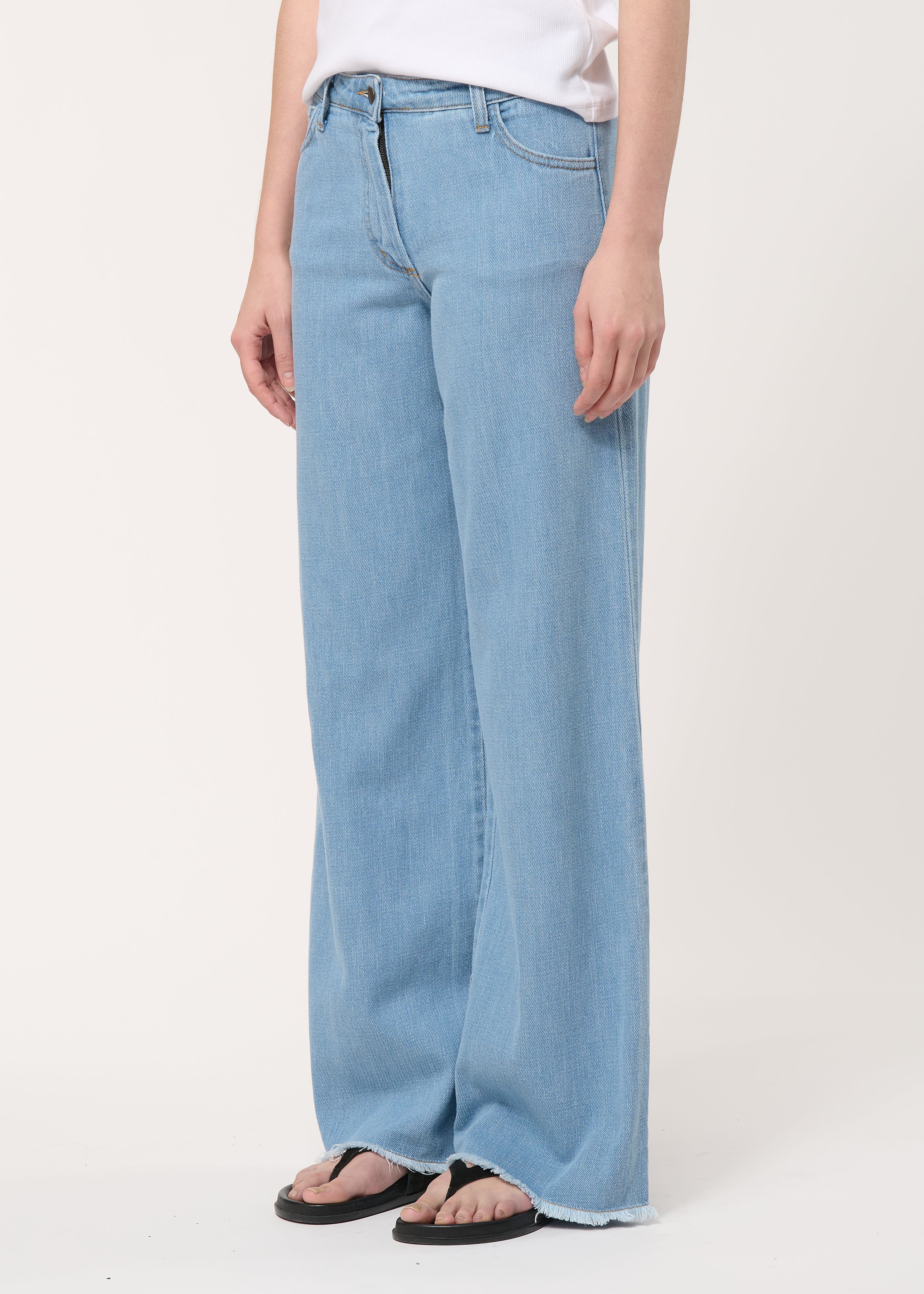 Jean bleu clair droit en denim fluide - CIEL#couleur_CIEL