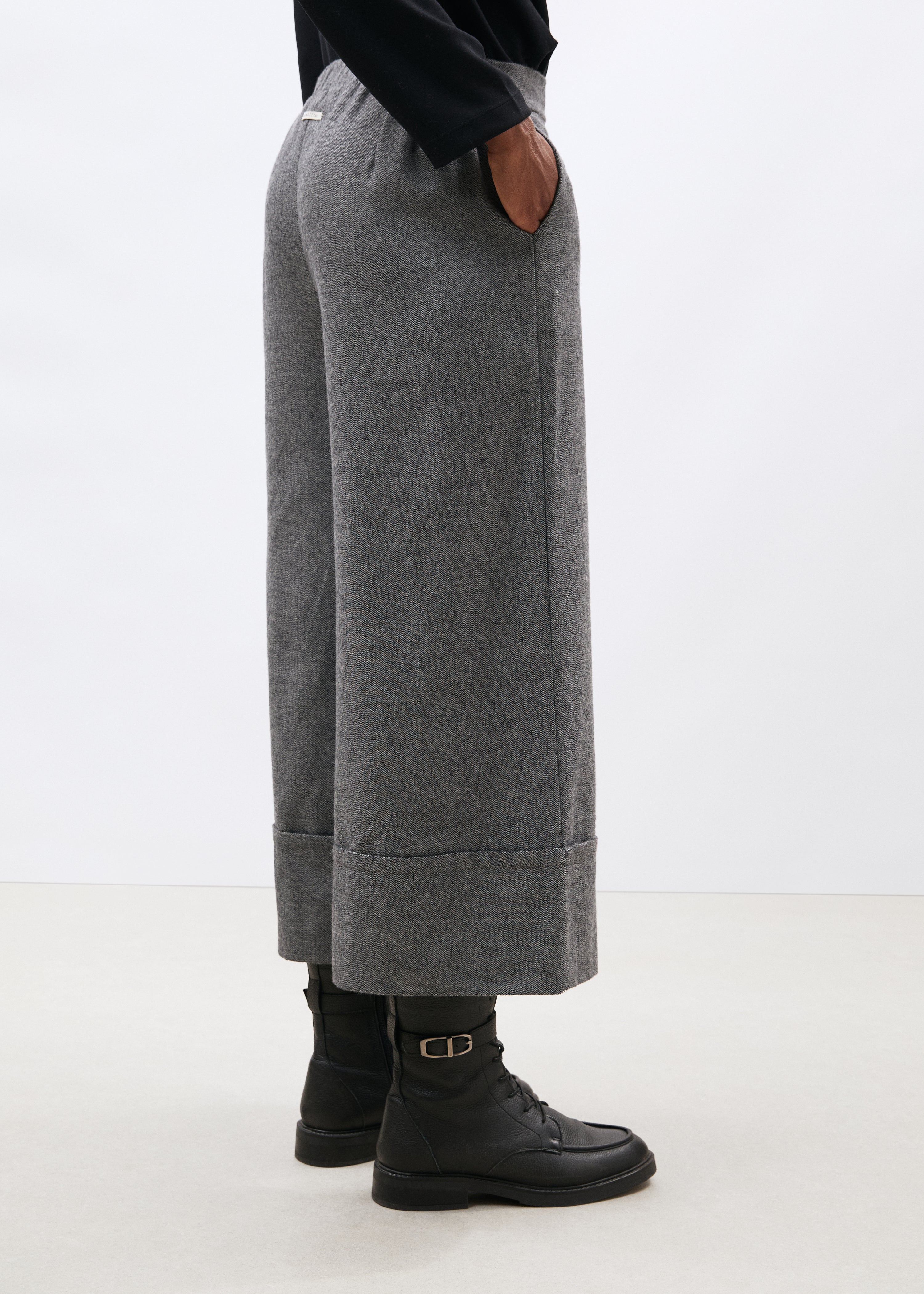 Pantalon cropped gris à chevrons en flanelle - GRIS CHINE#couleur_GRIS CHINE
