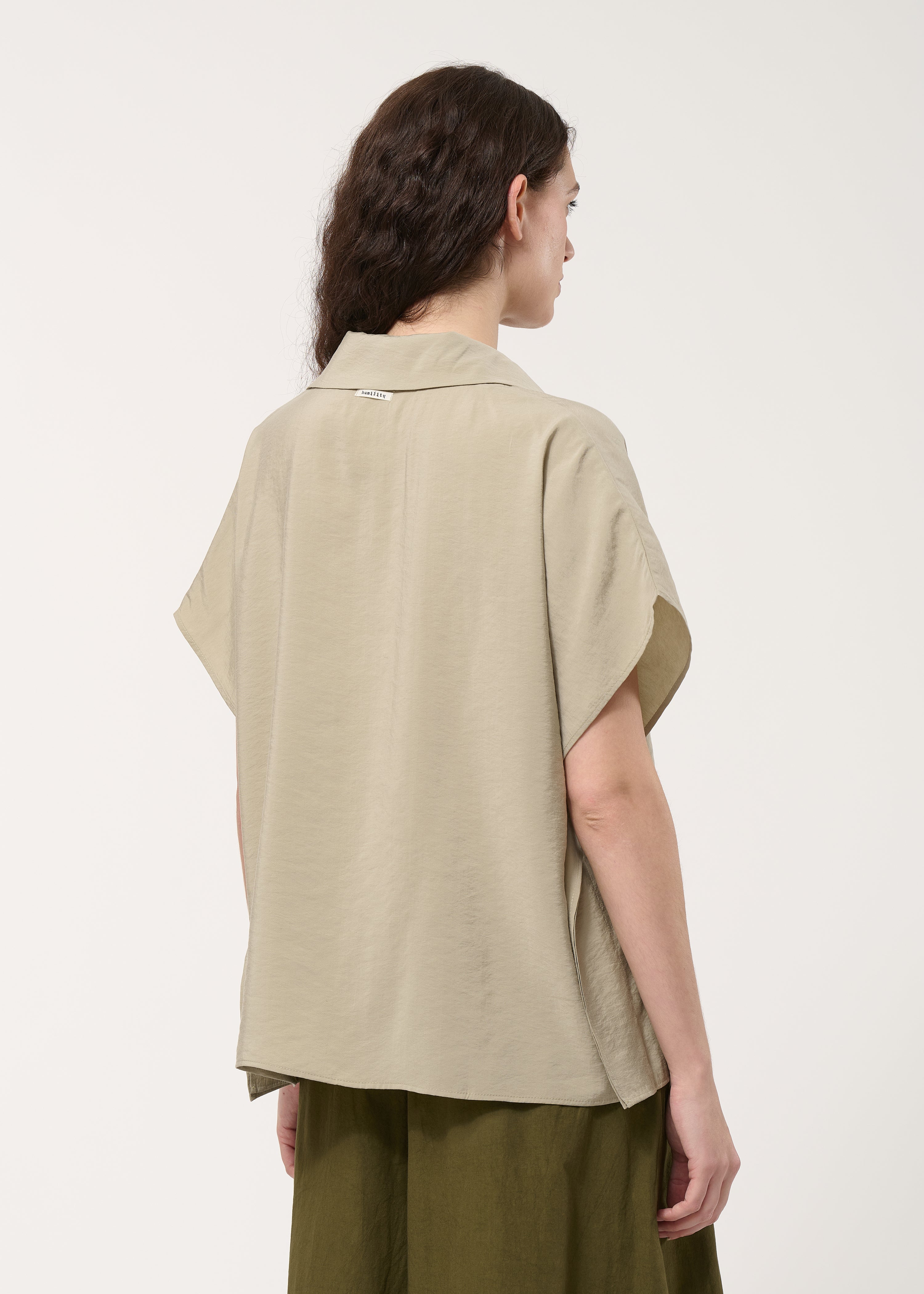 Chemise taupe oversize gaufrée - ARMY#couleur_ARMY