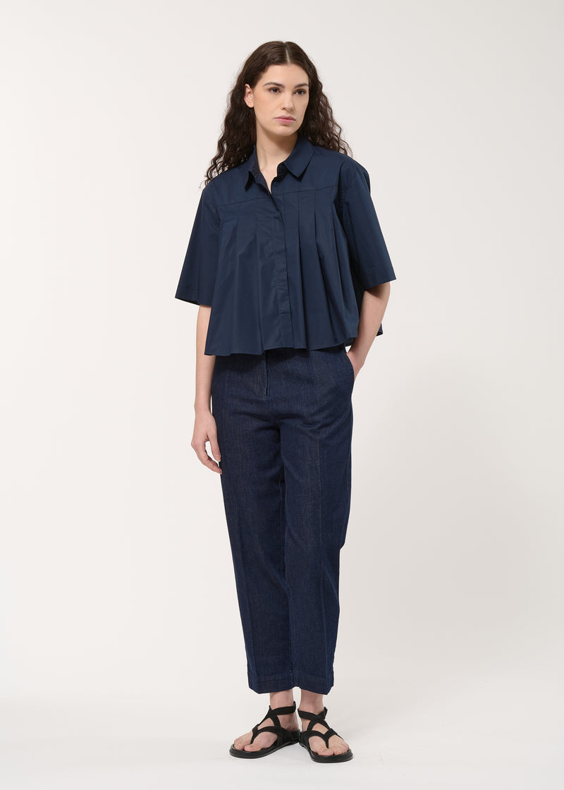 Chemise bleu foncé plissée en popeline de coton - NAVY#couleur_NAVY