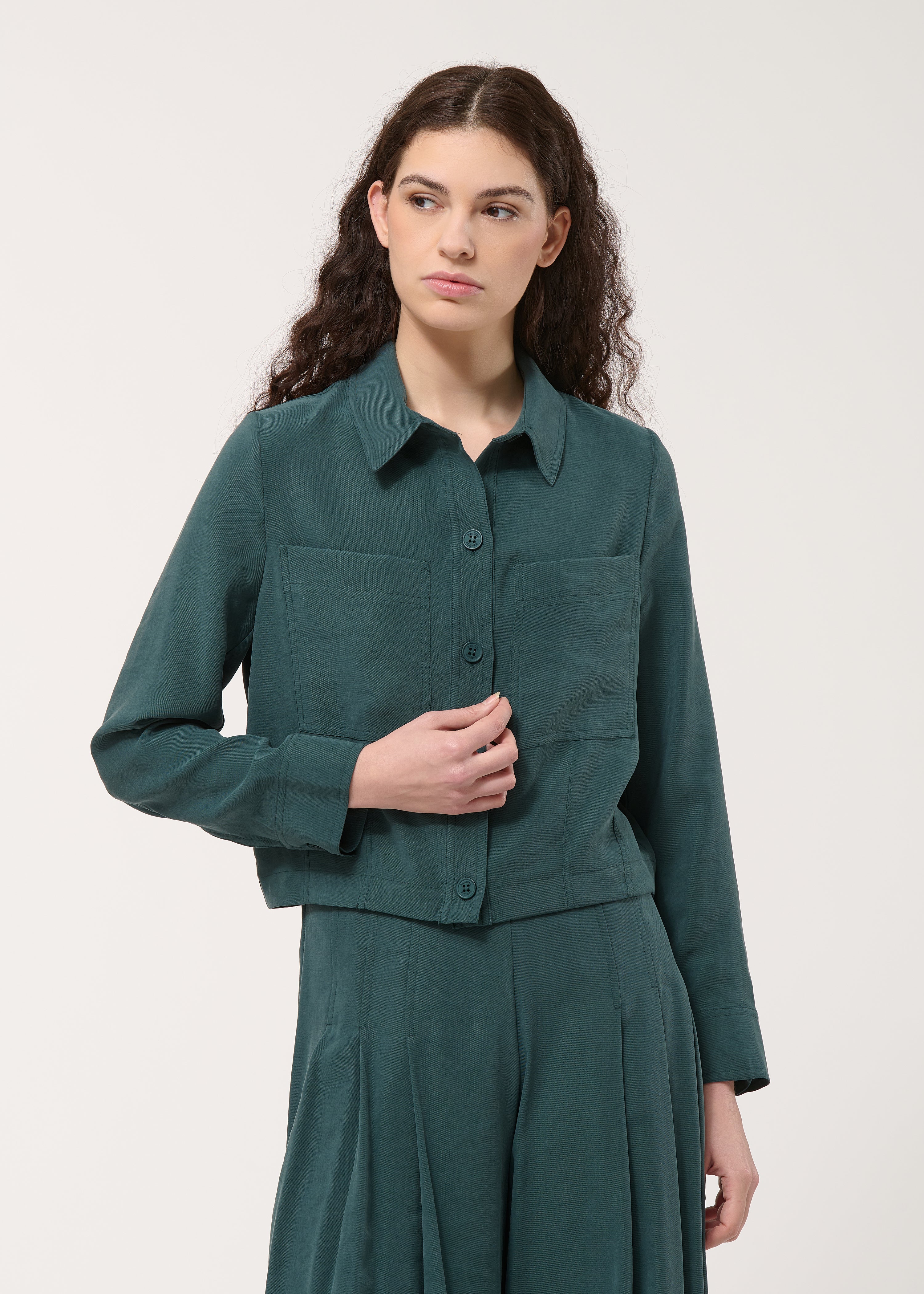 Chemise verte en modal - VERT MELEZE#couleur_VERT MELEZE