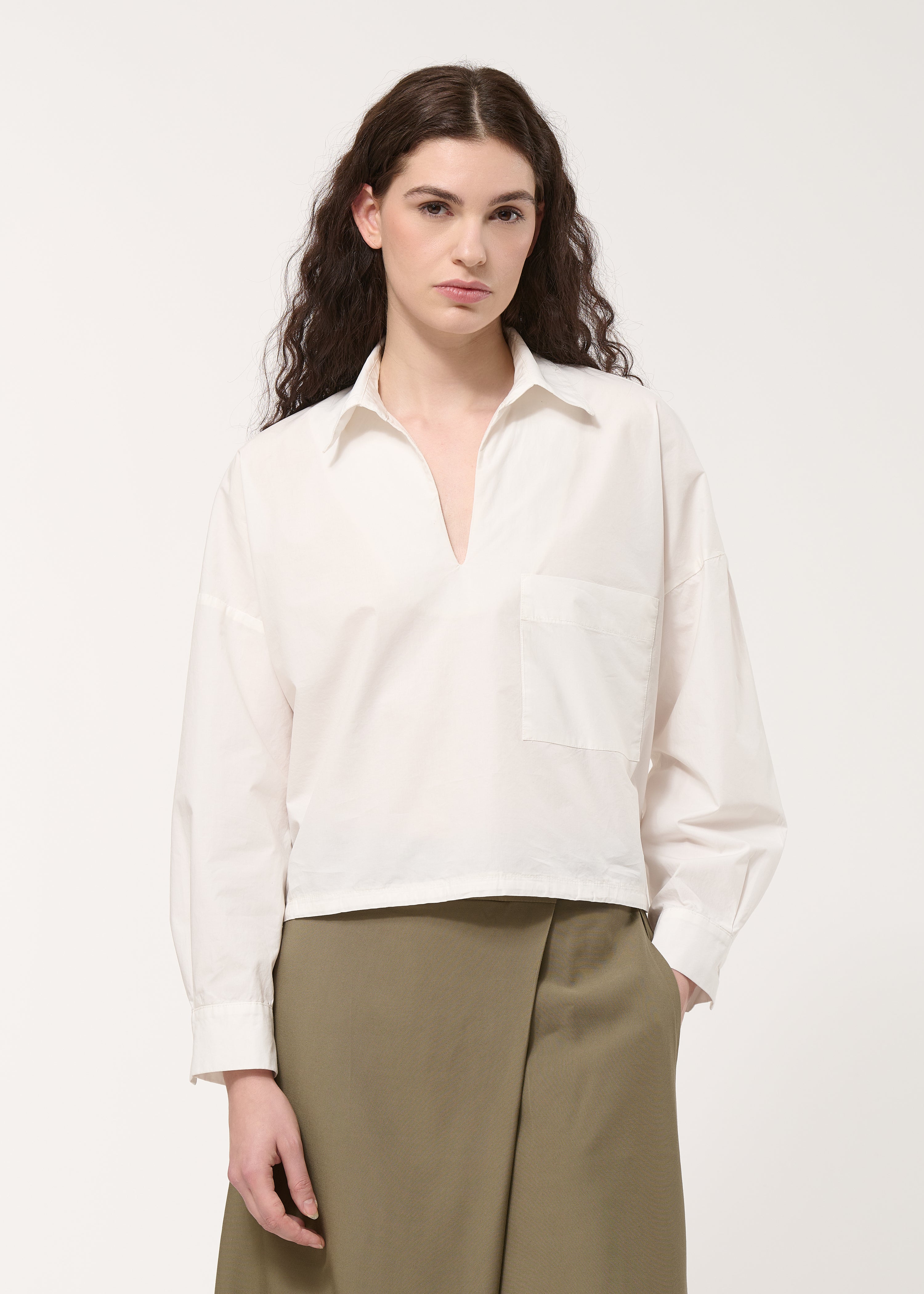 Blouse courte blanche à coulisse en popeline de coton - OFF WHITE#couleur_OFF WHITE