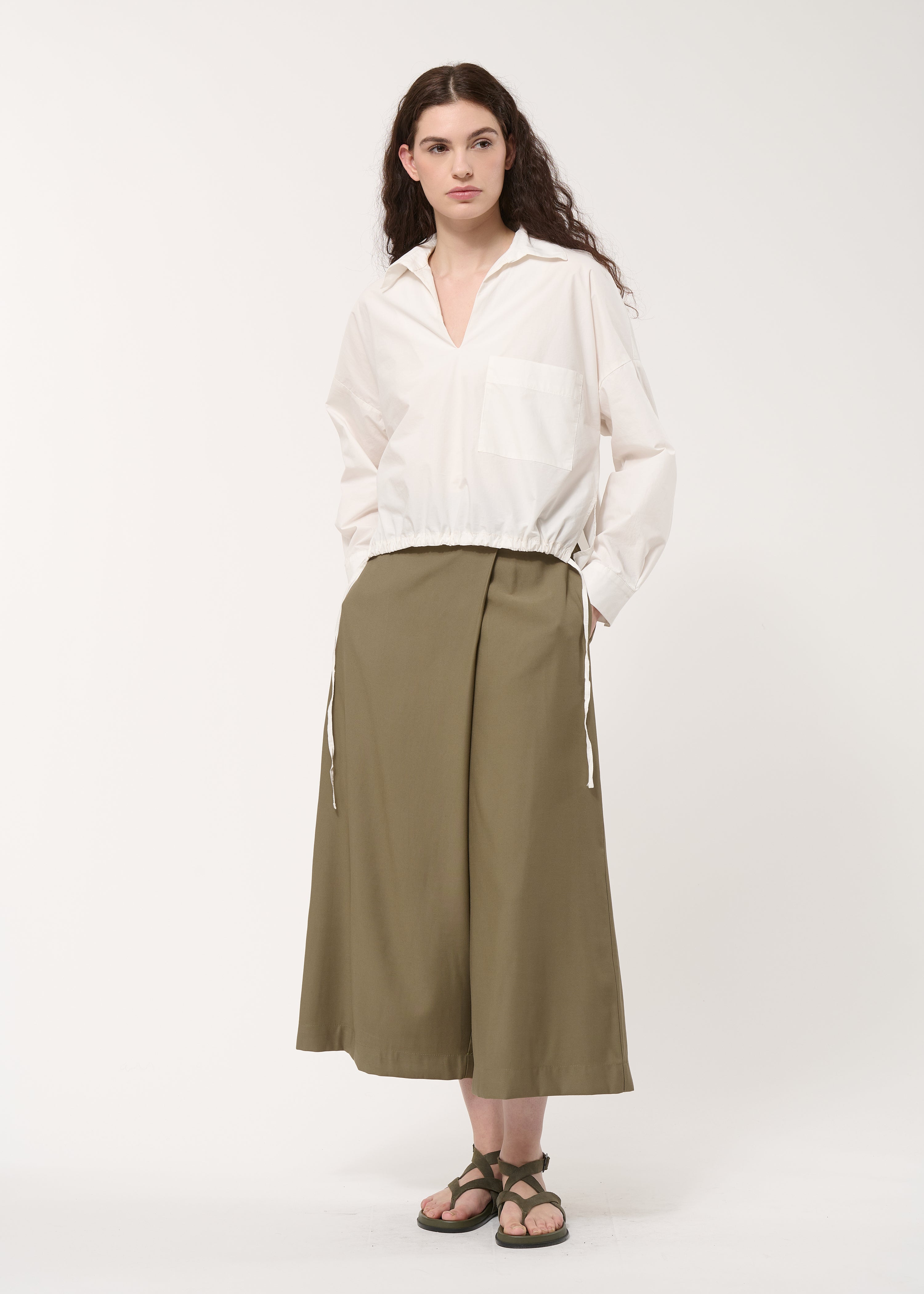 Blouse courte blanche à coulisse en popeline de coton - OFF WHITE#couleur_OFF WHITE