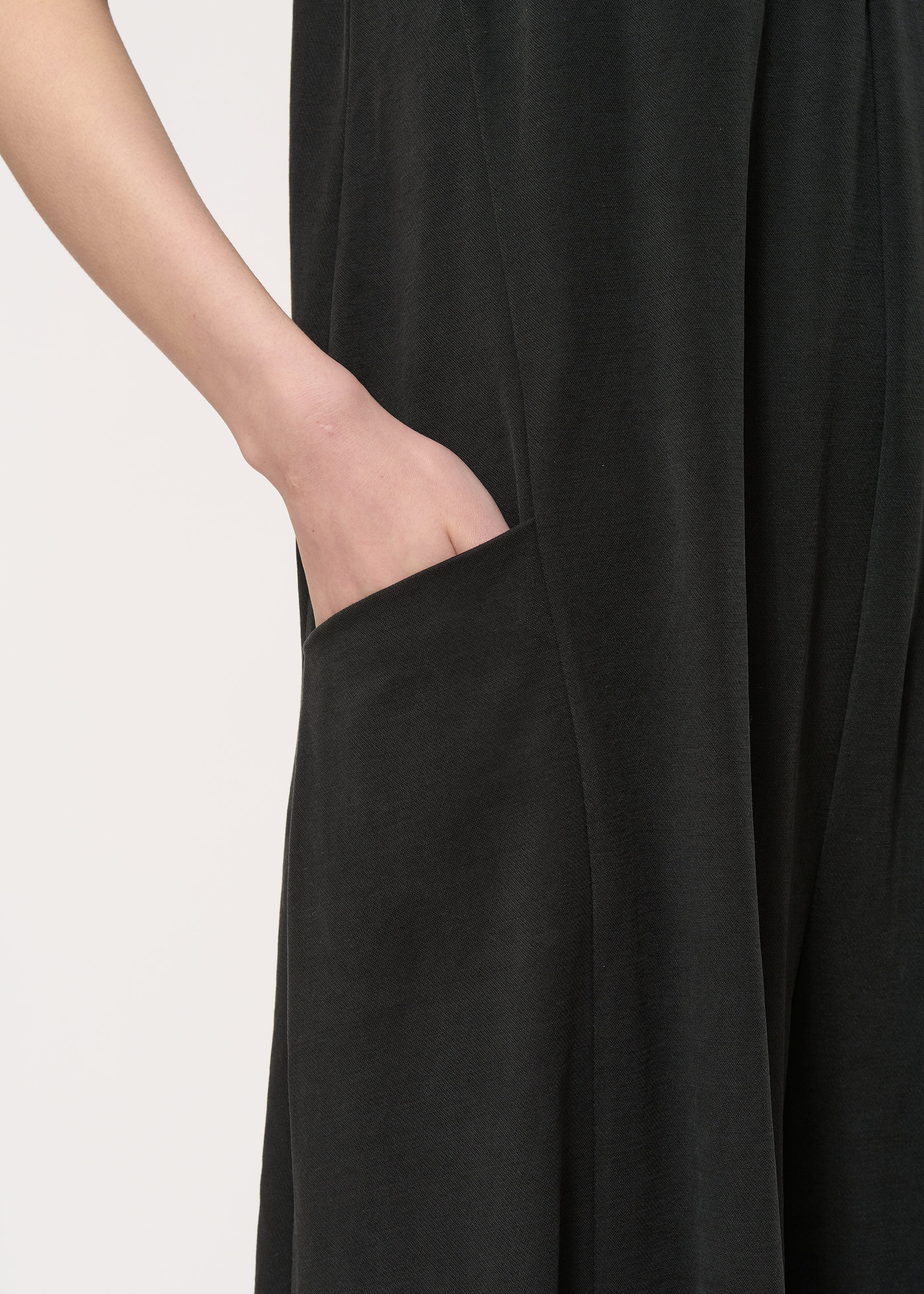 Combinaison noire oversize en jersey fluide - NOIR#couleur_NOIR