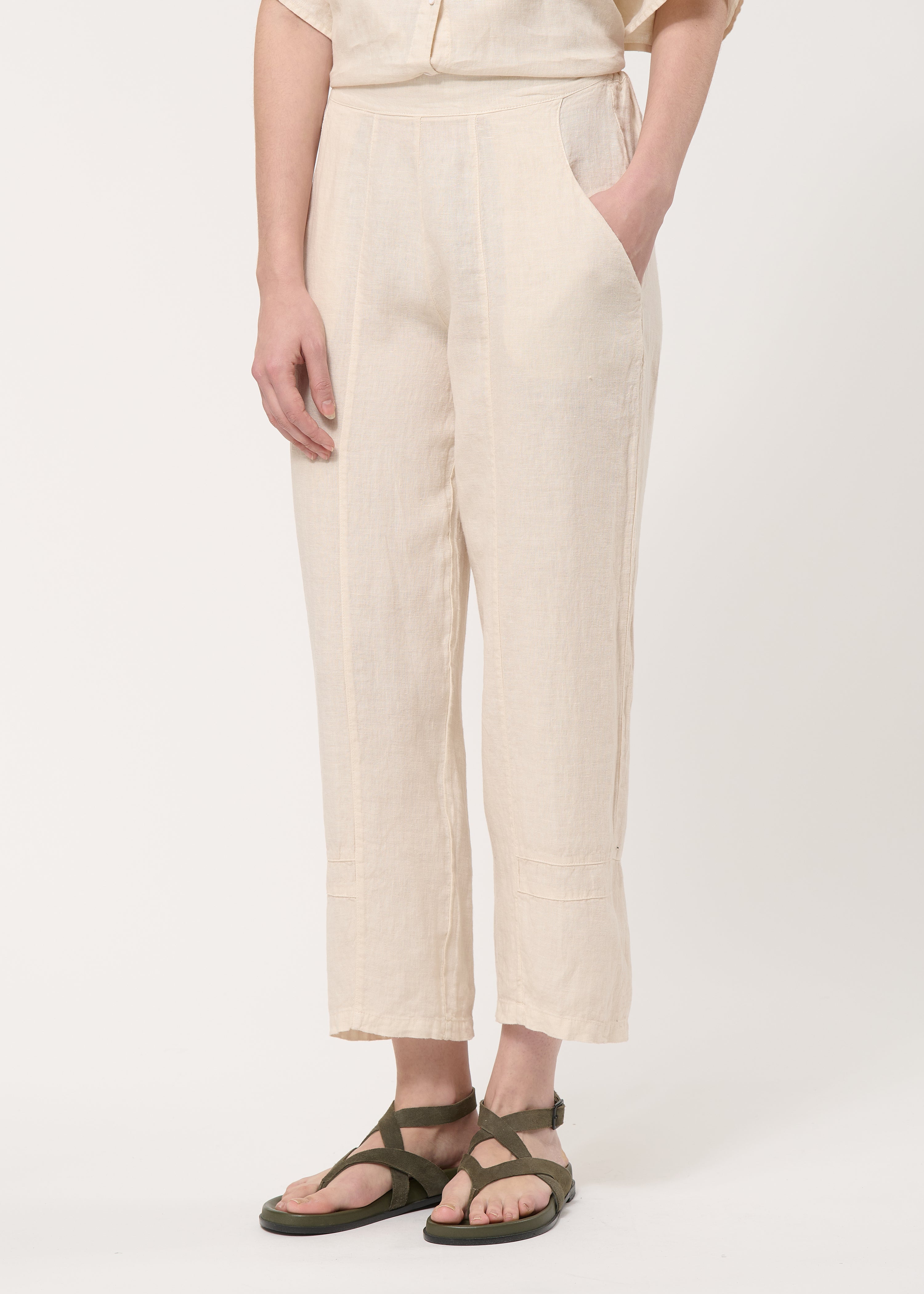 Pantalon écru 7/8ème en lin - NATUREL#couleur_NATUREL