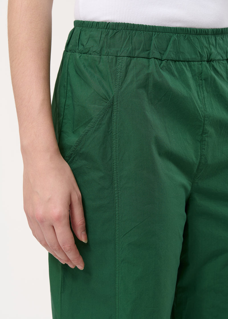 Pantalon 7/8ème vert en popeline de coton - VERT MOUSSE#couleur_VERT MOUSSE