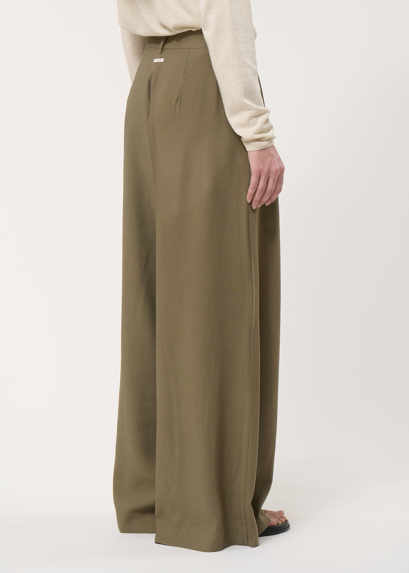 Pantalon large kaki fluide à plis - KAKI#couleur_KAKI