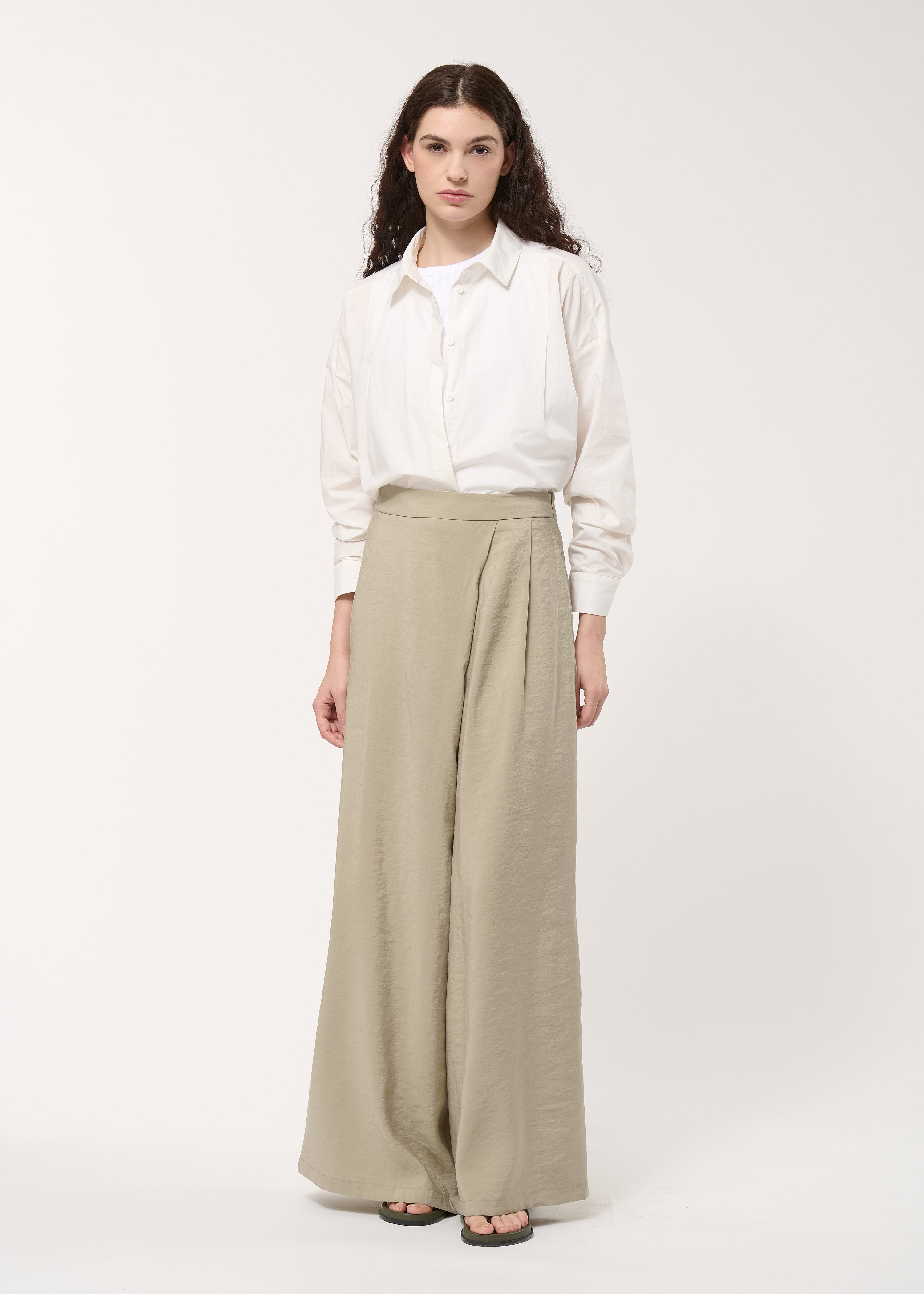 Pantalon long croisé taupe en modal gaufré - ARMY#couleur_ARMY
