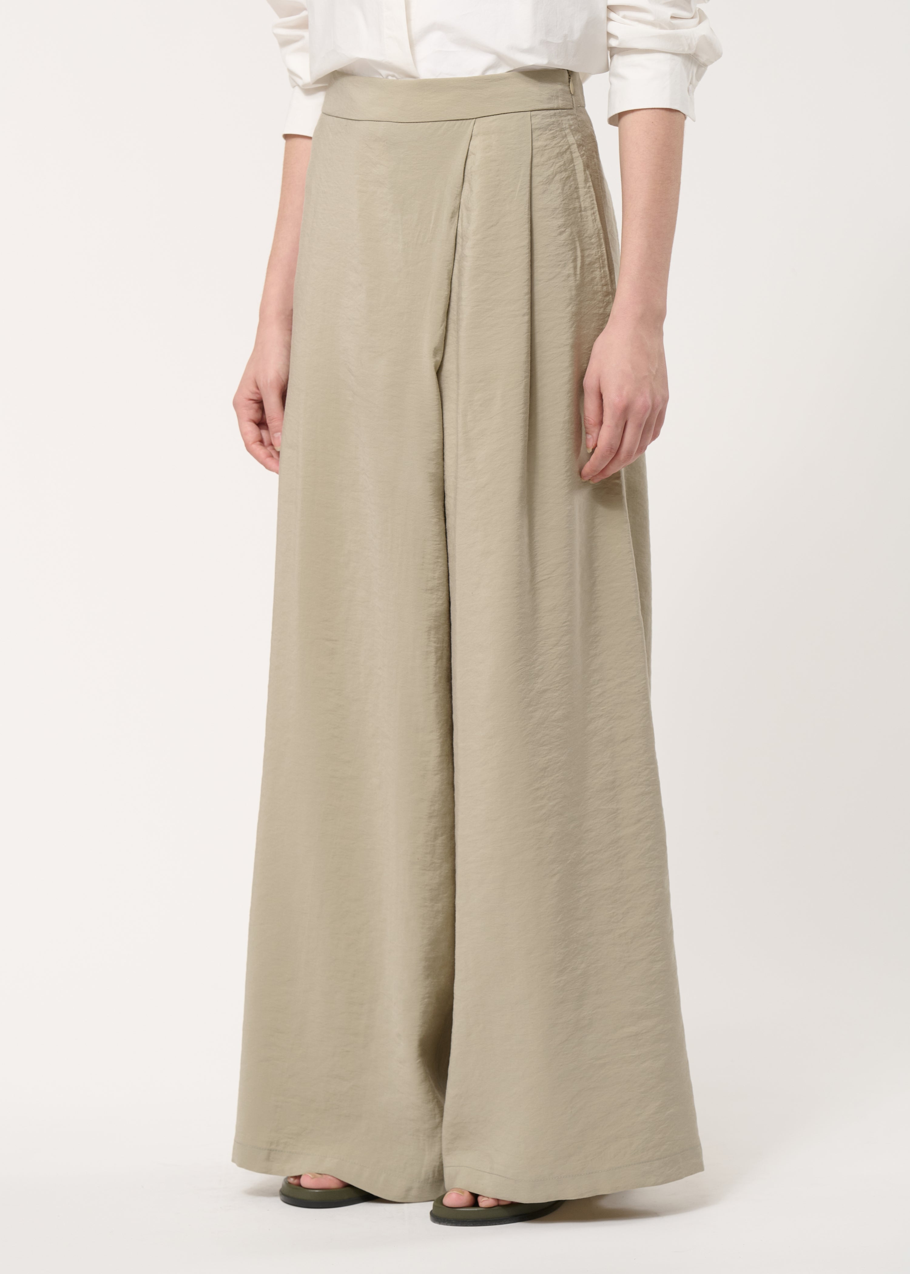 Pantalon long croisé taupe en modal gaufré - ARMY#couleur_ARMY
