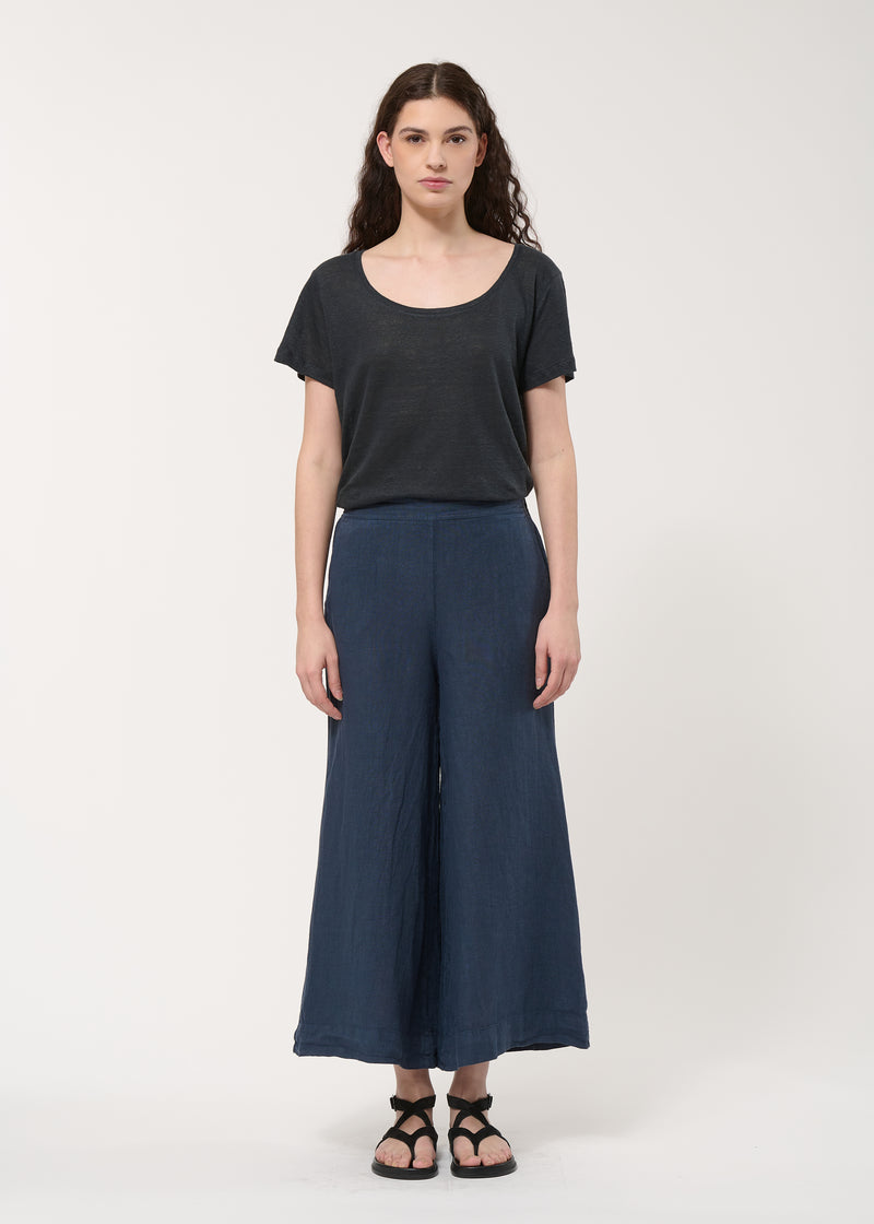 Pantalon cropped bleu en lin - NAVY#couleur_NAVY