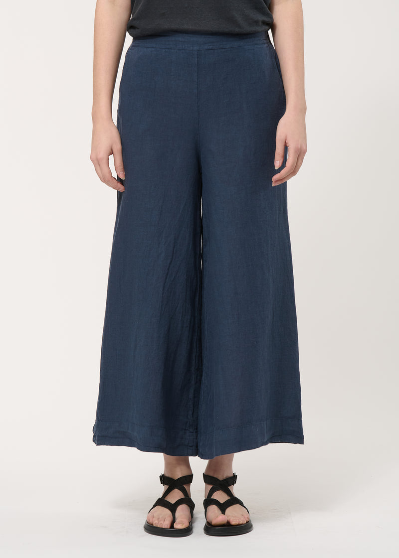 Pantalon cropped bleu en lin - NAVY#couleur_NAVY