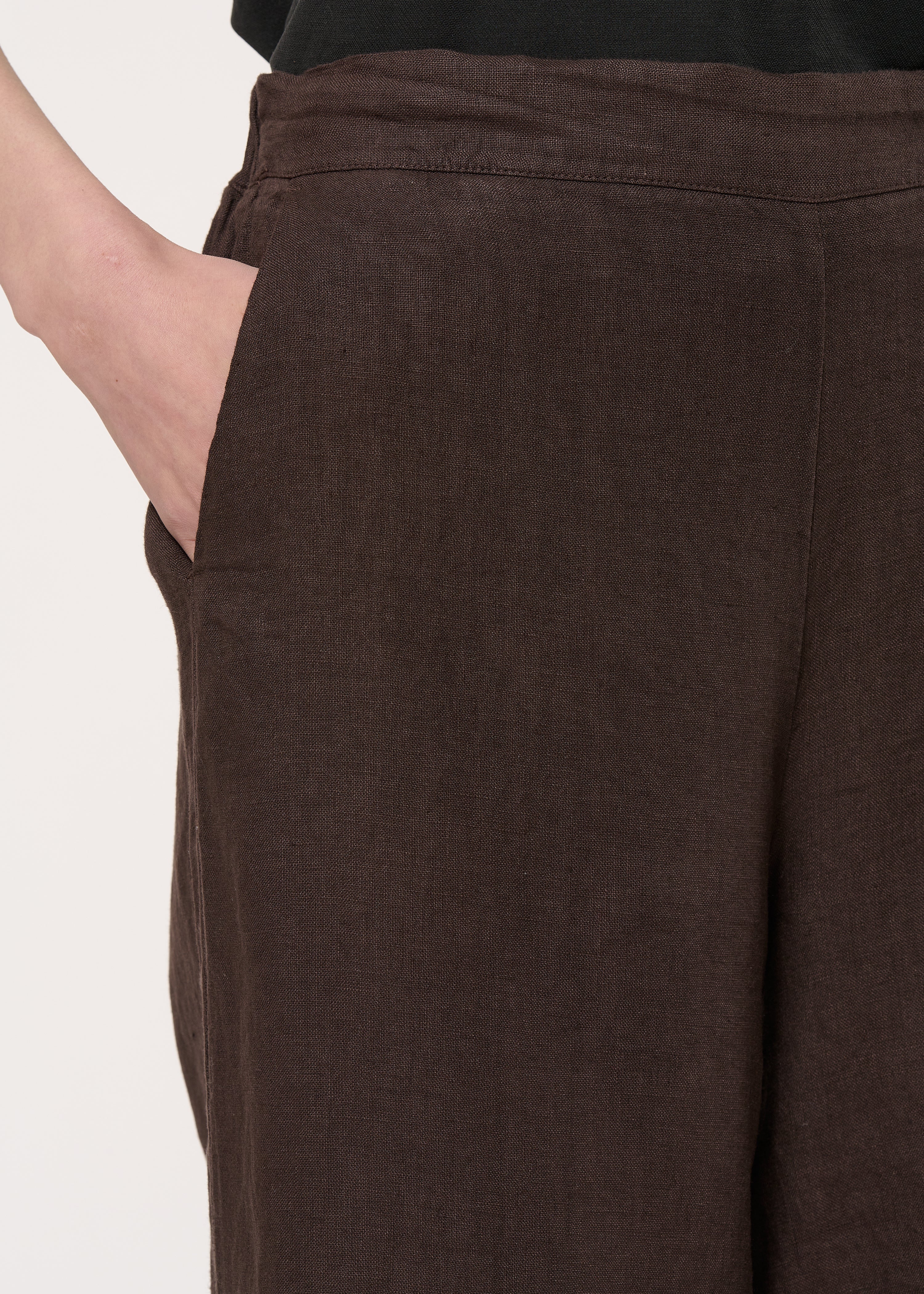 Pantalon cropped marron en lin - CHOCOLAT#couleur_CHOCOLAT