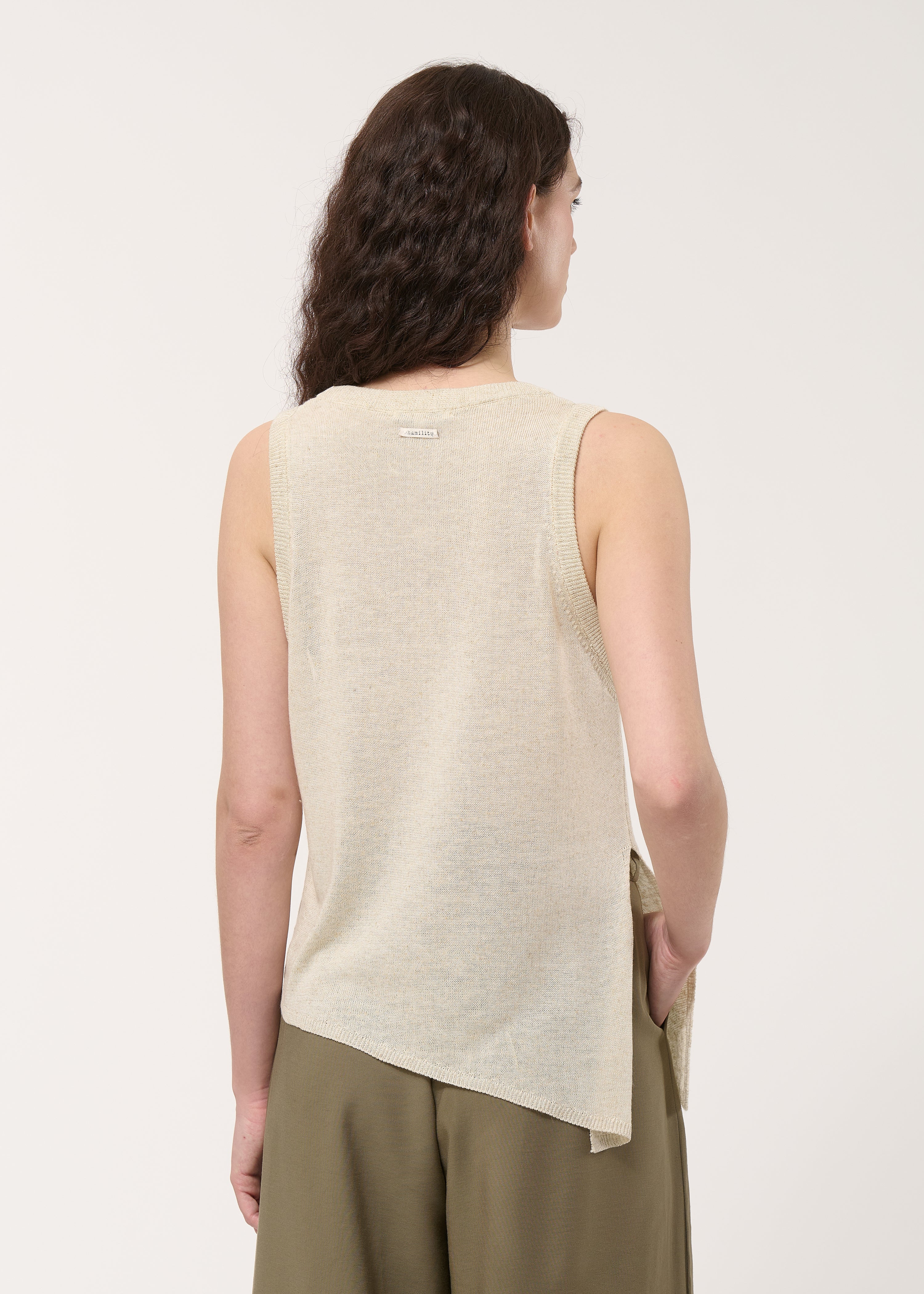 Débardeur beige asymétrique en maille - NATUREL#couleur_NATUREL