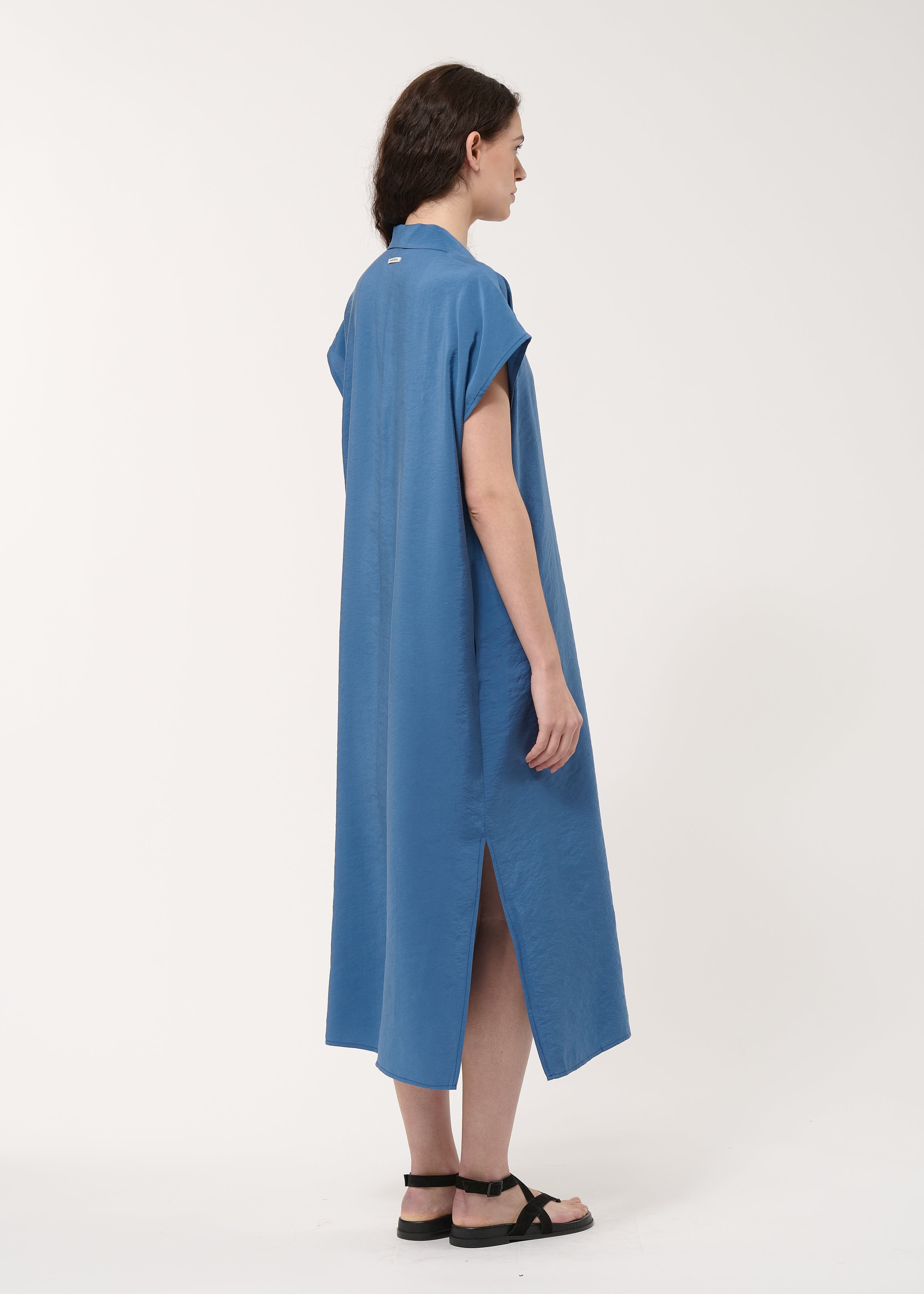 Robe droite bleue en modal gaufré - DENIM#couleur_DENIM