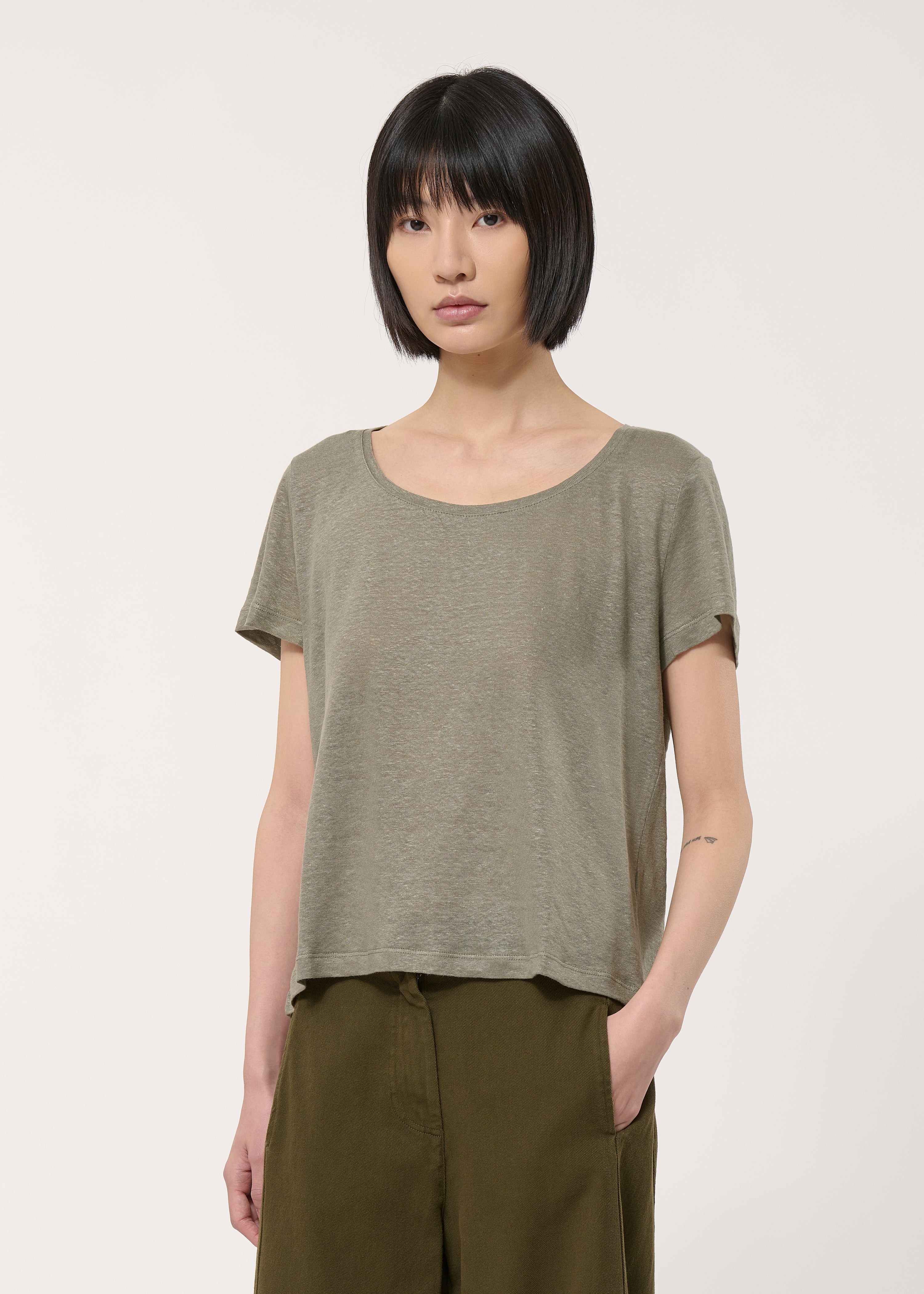 T-shirt loose kaki en lin - ARMY#couleur_ARMY