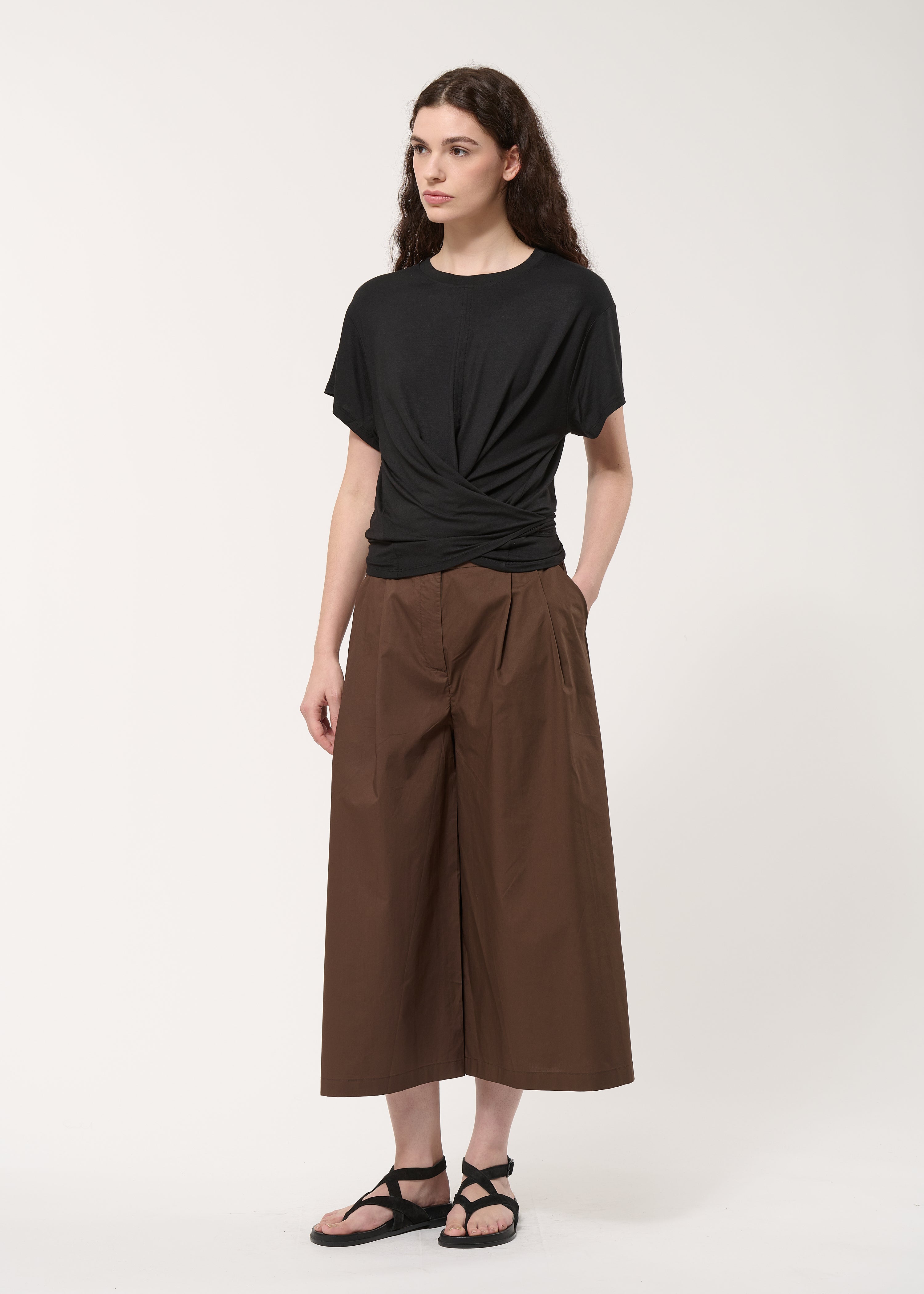 T-shirt drapé noir en jersey ultra soft - NOIR#couleur_NOIR