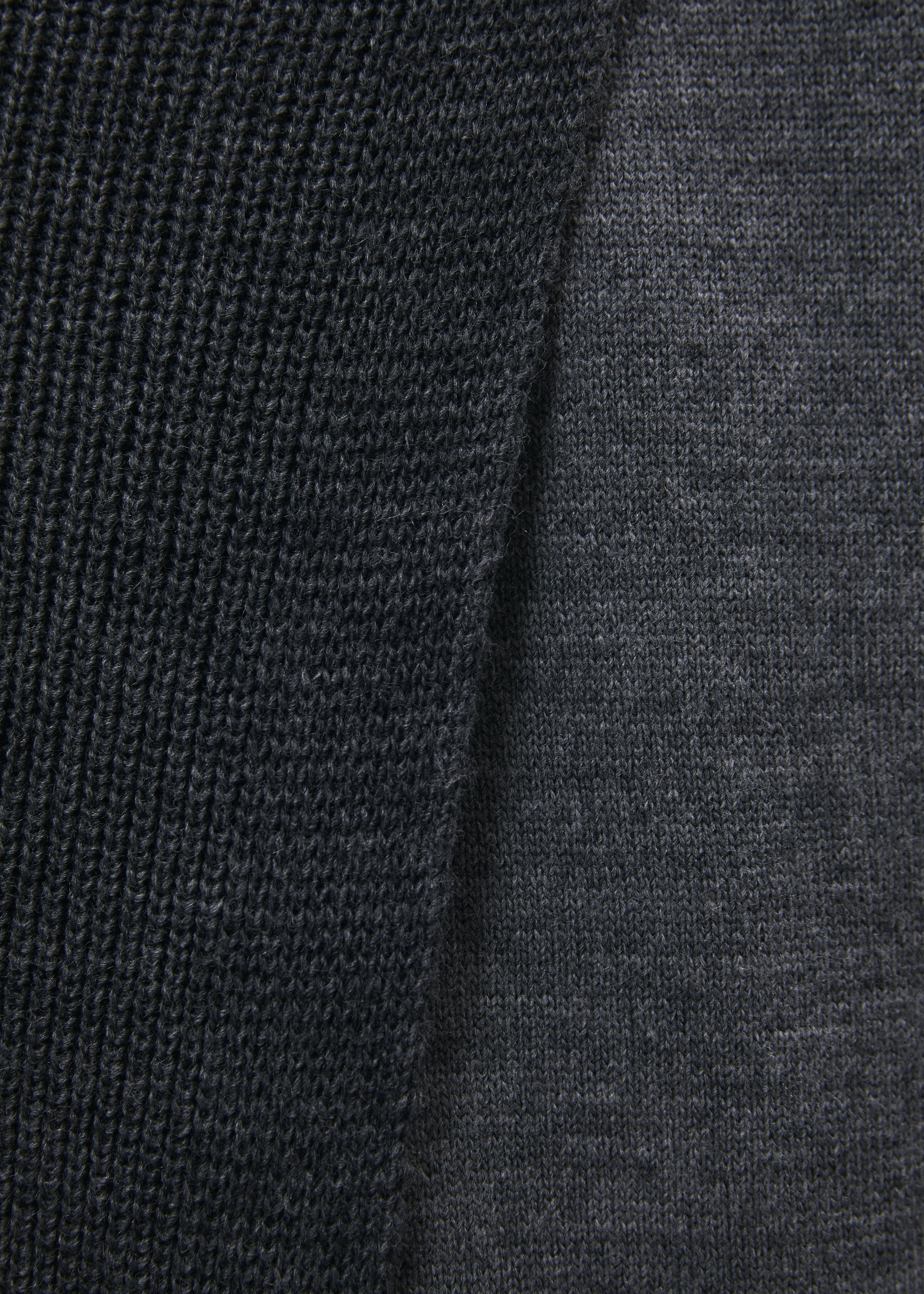 Pull gris en maille côtelée col rond - GRIS CHINE#couleur_GRIS CHINE